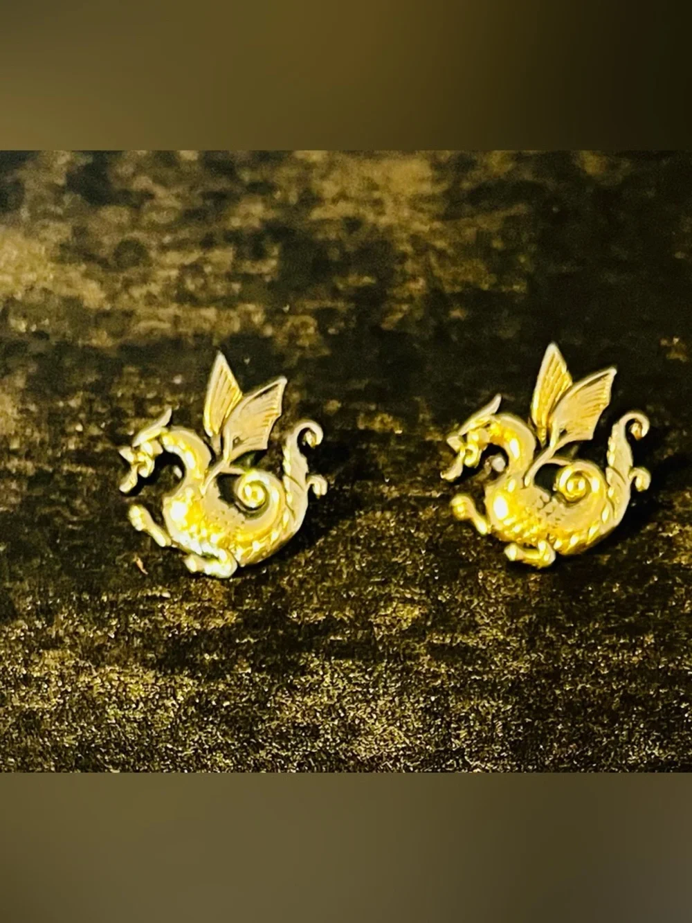 Rare SWANK Naga Sea Dragon vintage medieval mid century men's cuff links